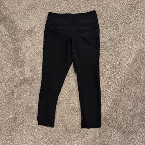 Athleta Black Capri Leggings XSP